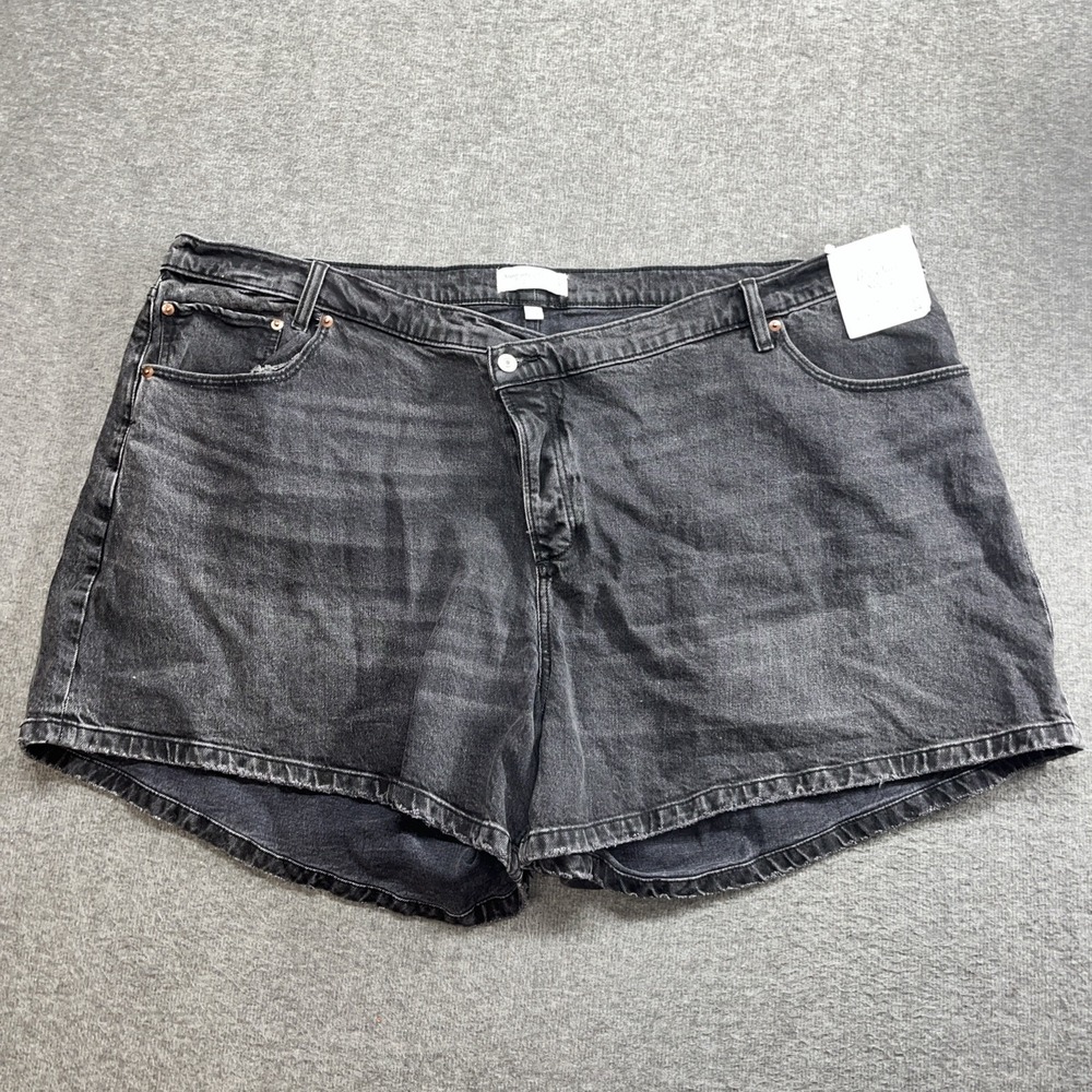 Abercrombie and Fitch the dad short high-rise curve love women's size 37/24 NWT